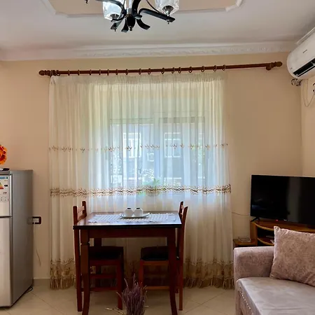 Dimos Kristi ゲストハウス Përmet