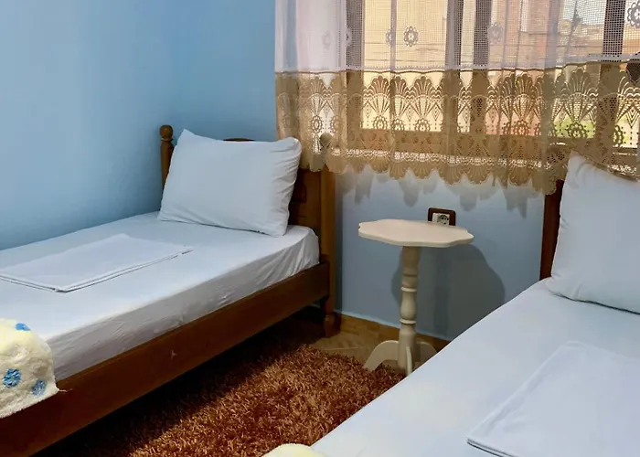 Dimos Kristi 4*